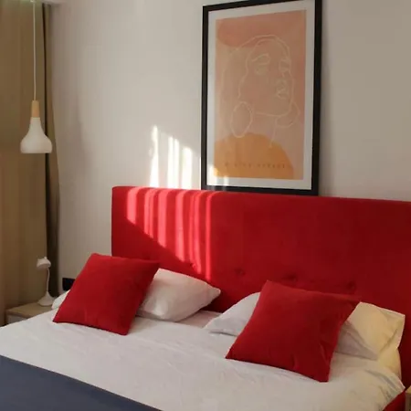 شقة In Prestigious Building/ Main Street سراييفو